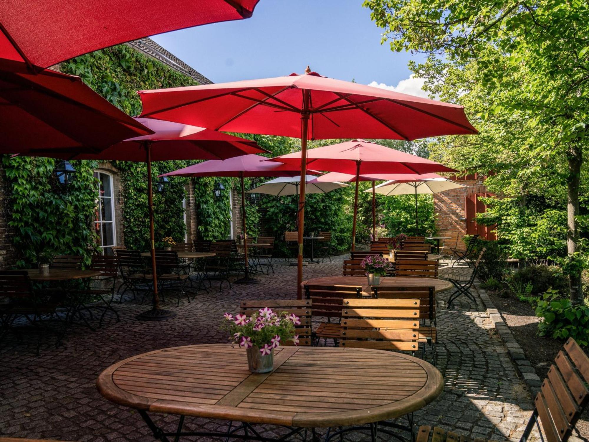 Landhaus Alte Schmiede Niemegk  ภายนอก รูปภาพ