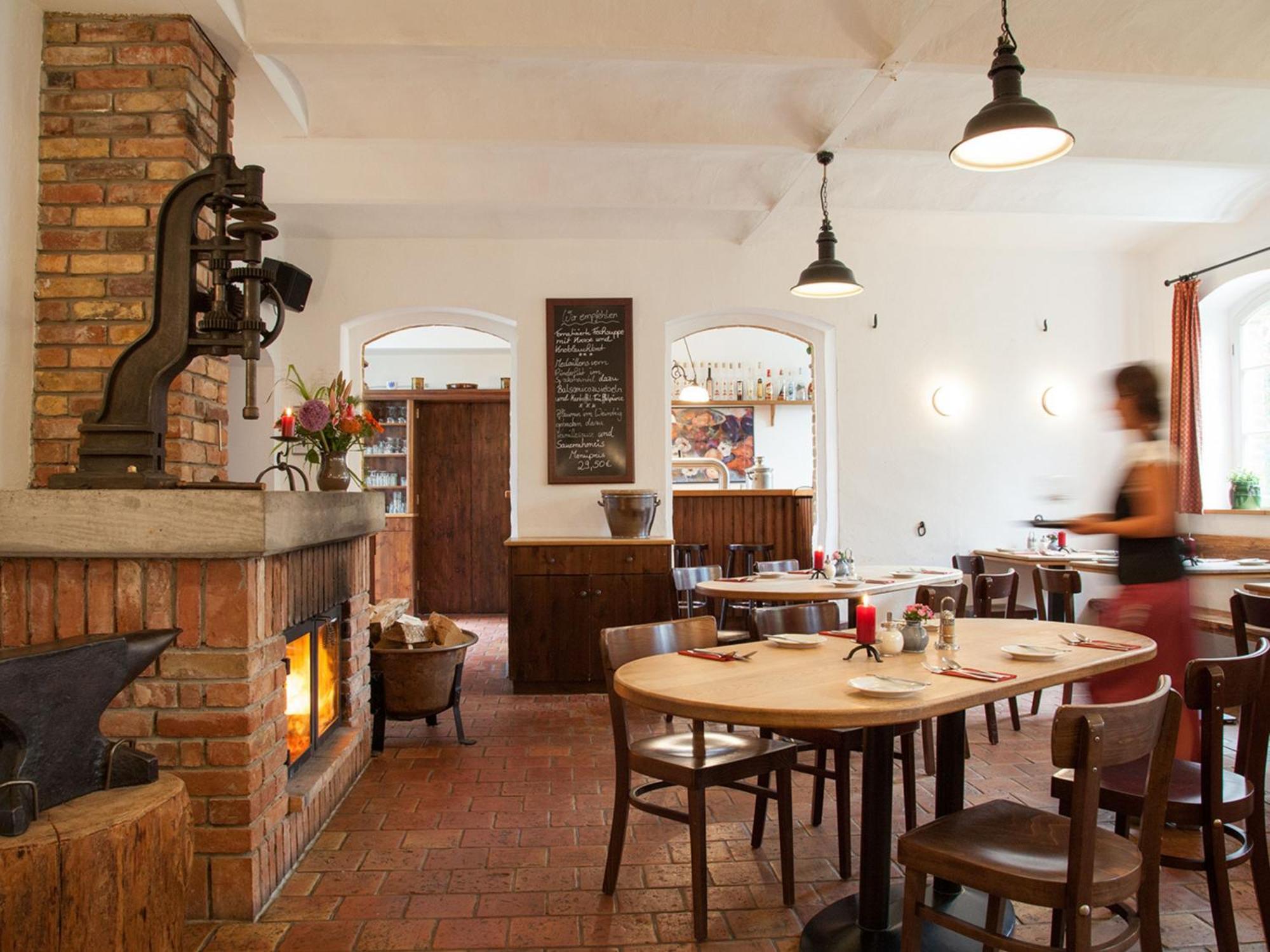 Landhaus Alte Schmiede Niemegk  ภายนอก รูปภาพ