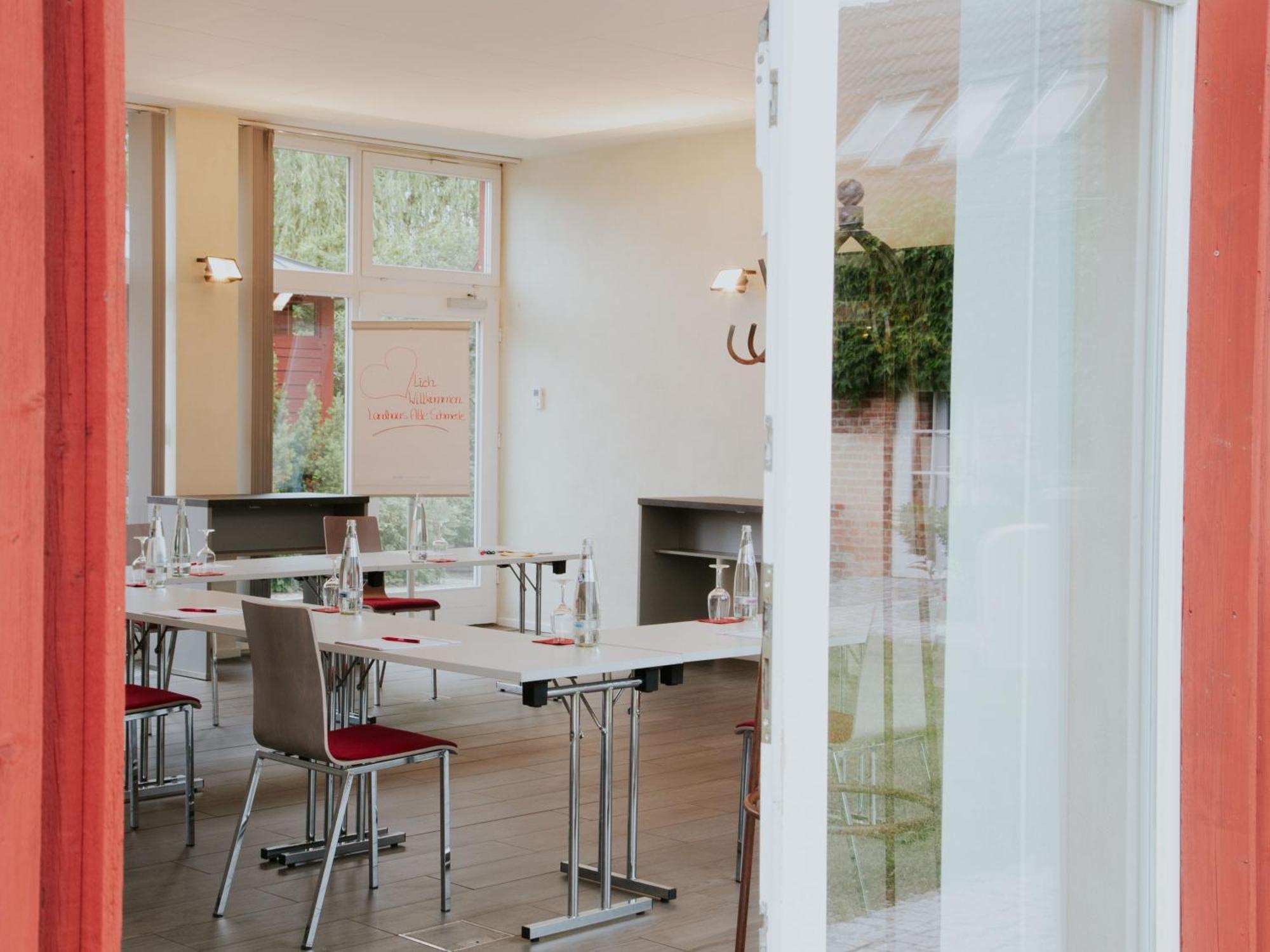 Landhaus Alte Schmiede Niemegk  ภายนอก รูปภาพ